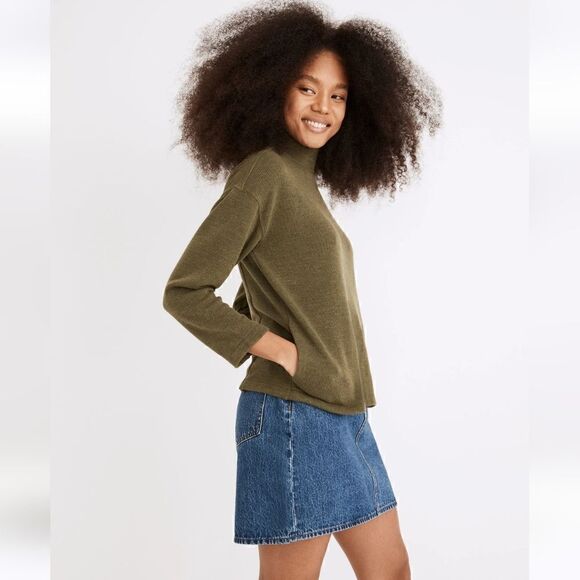 NWOT Madewell MockNeck Button Back Sweater Top Size Small in Green - Picture 1 of 14